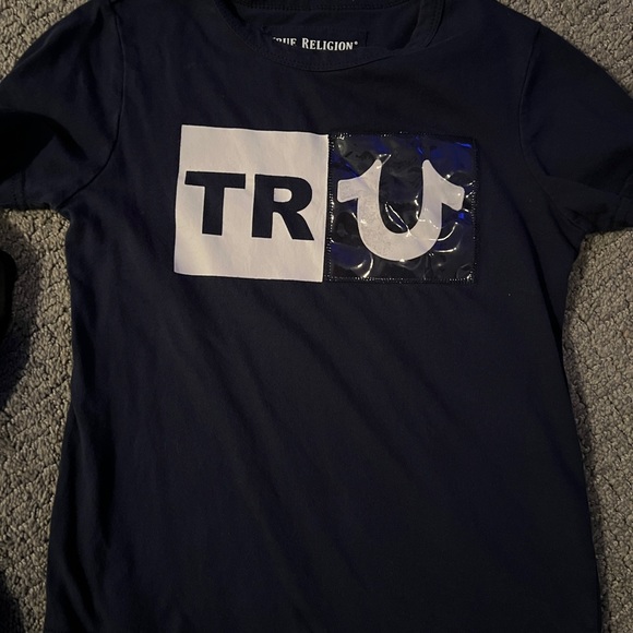 Boys true religion tops - Picture 3 of 3